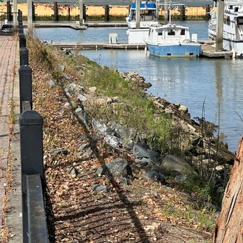 Pittsburg Marina - Marinas Near Me - Pittsburg, California