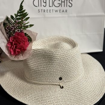 Citylights Streetwear - Women's Clothing Near Me - Long Beach, California Citylights Streetwear - Women's Clothing Near Me - Long Beach, California