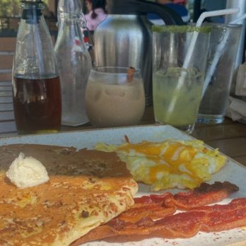 First Watch - Banana Almond Crunch Pancake - Pineapple Express Beverage - Cinnamon Toast Milk Cocktail - Breakfast & Brunch Near Me - Charlotte, North Carolina