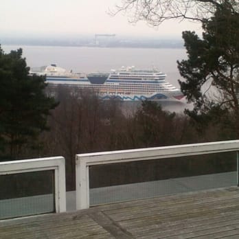 Krankenhaus Tabea - Krankenhaus mit Blick auf auslaufende Kreuzfahrtschiffe - wo gibts denn sowas? - Hospitals Near Me - Hamburg, HH