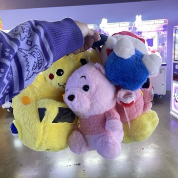 Kawaii Klaws - First time trying and won this much. Lol but I did end up spending more than I originally planned - Arcades Near Me - Westminster, California