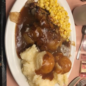 Rideau Pizzeria & Restaurant - Hamburger steak. $15 with soup, coffee and rice pudding. - Pizza Near Me - Elgin, Ontario Rideau Pizzeria & Restaurant - Hamburger steak. $15 with soup, coffee and rice pudding. - Pizza Near Me - Elgin, Ontario