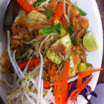 Simi Thai Cuisine - Vegetable Pad Thai - Thai Near Me - Simi Valley, California Simi Thai Cuisine - Vegetable Pad Thai - Thai Near Me - Simi Valley, California