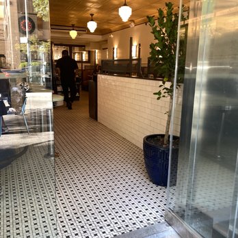 Old John's Diner - Diners Near Me - New York, New York