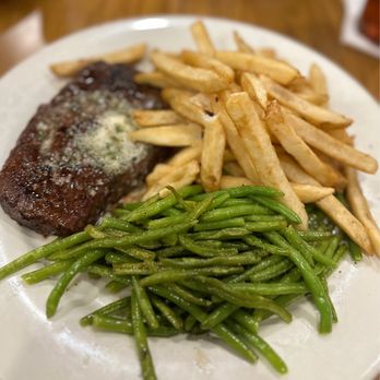 Forks Inn - Steak special cooked to perfection the green beans were delicious! - Bars Near Me - Ligonier, Pennsylvania