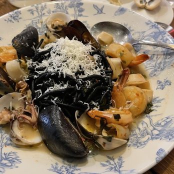 Vivo Italian Kitchen - Squid Ink Seafood - Italian Near Me - Orlando, Florida Vivo Italian Kitchen - Squid Ink Seafood - Italian Near Me - Orlando, Florida