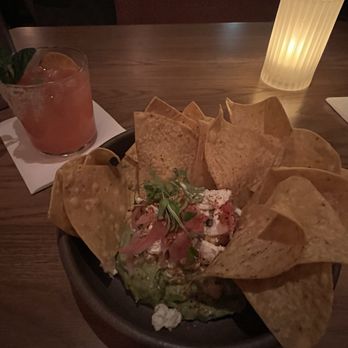 Earls Kitchen + Bar - Corn and avocado dip - Cocktail Bars Near Me - Honolulu, Hawaii Earls Kitchen + Bar - Corn and avocado dip - Cocktail Bars Near Me - Honolulu, Hawaii