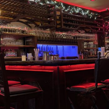 Vino Wine & Tapas Room - Inside bar area - Wine Bars Near Me - Tarzana, California
