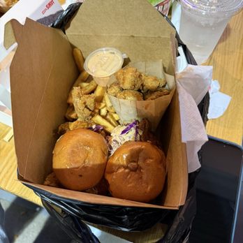 Madbun - Duo Sliders Chicken Nuggies - Asian Fusion Near Me - Rancho Cucamonga, California