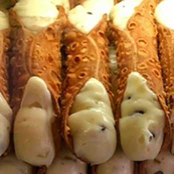 La Bella Ferrara - Cannoli - 09/16/2025 - Bakeries Near Me - New York, New York La Bella Ferrara - Cannoli - 09/16/2025 - Bakeries Near Me - New York, New York