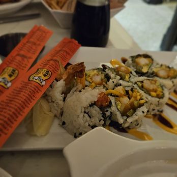 The Dinky Bar & Kitchen - Shrimp tempura roll - Wine Bars Near Me - Princeton, New Jersey The Dinky Bar & Kitchen - Shrimp tempura roll - Wine Bars Near Me - Princeton, New Jersey