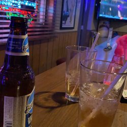 Chiefs Tavern - Bar area