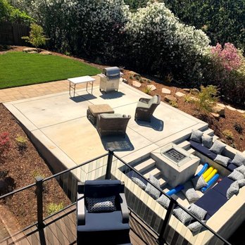 Lawn Works Landscaping - a patio with a fire pit - Landscaping Near Me - Vacaville, California Lawn Works Landscaping - a patio with a fire pit - Landscaping Near Me - Vacaville, California
