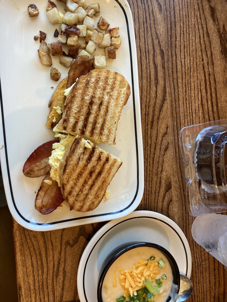 CORNER BAKERY CAFE Updated October 2024 74 Photos & 108 Reviews