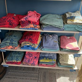 Marblehead Mercantile - Men's Clothing Near Me - Marblehead, Massachusetts Marblehead Mercantile - Men's Clothing Near Me - Marblehead, Massachusetts