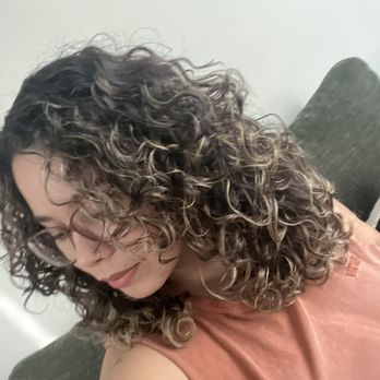Diva Doos hair salon - Hair Salons Near Me - Garland, Texas Diva Doos hair salon - Hair Salons Near Me - Garland, Texas