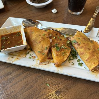 Plata Cocina Mexicana - Quesabirria Tacos. I'm in love. - Mexican Near Me - Thousand Oaks, California Plata Cocina Mexicana - Quesabirria Tacos. I'm in love. - Mexican Near Me - Thousand Oaks, California
