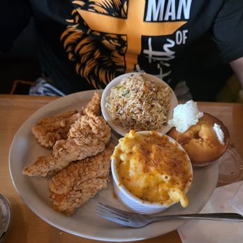 Lo-Lo's Chicken & Waffles - Chicken strip platter with dirty rice. - Southern Near Me - Phoenix, Arizona