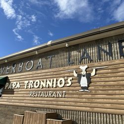 Papa Tronnio's Pizza