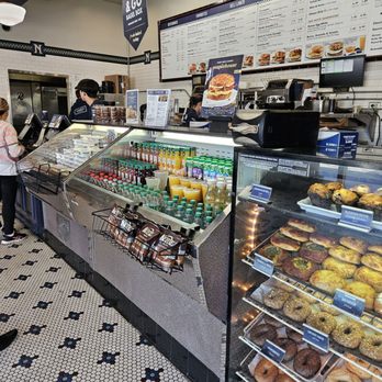 Noah's NY Bagels - Drinks and bagel - Bagels Near Me - Valencia, California Noah's NY Bagels - Drinks and bagel - Bagels Near Me - Valencia, California