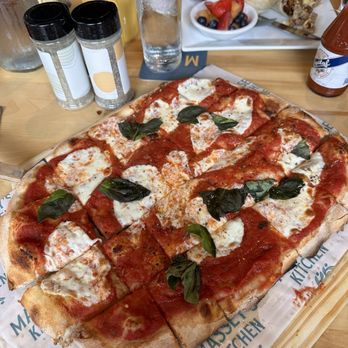 Massey's Kitchen - Margherita flatbread - Mediterranean Near Me - Lookout Mountain, Tennessee