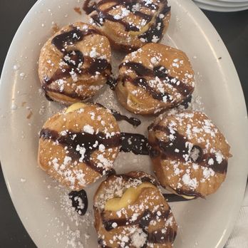 Eggs Up Grill - Boston Cream Donuts 6-Ct--- let's say 1 for each person wasn't enough... next time we will order more! - Breakfast & Brunch Near Me - Melbourne, Florida