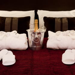 Hallmark Hotel Gloucester - Hotel Rooms in Gloucester - Hallmark Hotels