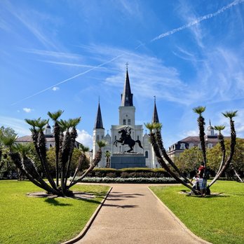 Jackson Square - Andrew Jackson's statue at center, and Saint Louis Cathedral center-back - Parks Near Me - New Orleans, Louisiana