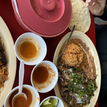 Wendy's Tortas - Birria muy delicioso - Mexican Near Me - Los Angeles, California Wendy's Tortas - Birria muy delicioso - Mexican Near Me - Los Angeles, California
