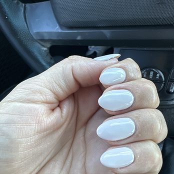 Romantic Nails - Nail Salons Near Me - Monrovia, California