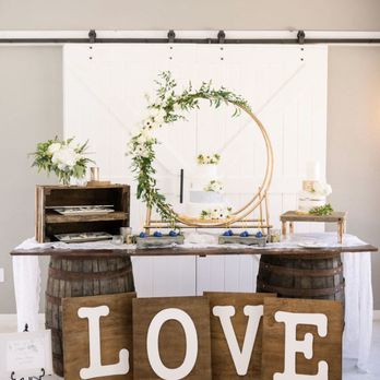 Creative Events & Designs - Cake table - Wedding Planning Near Me Creative Events & Designs - Cake table - Wedding Planning Near Me