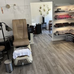 Mani Pedi Bar
