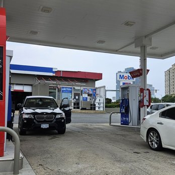 Mobil - 6/9/23 - Gas Stations Near Me - MCLEAN, Virginia