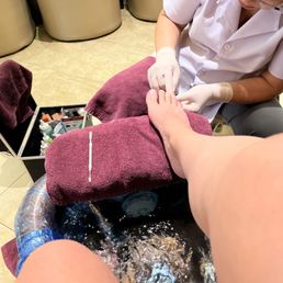 pedicure pedicure
