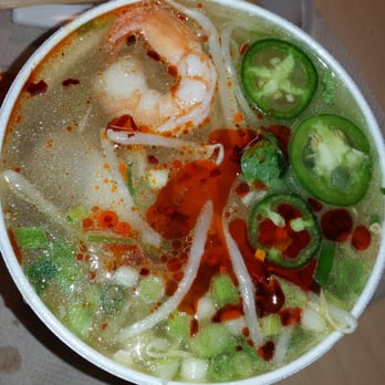 Kim's Vietnamese - Chicken and shrimp noodle soup - Vietnamese Near Me - Sacramento, California