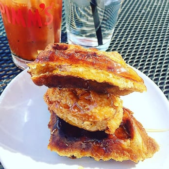 SOB Downtown - Waffle fried chicken slider (Bloody Mary in the background - also delicious) - Gastropubs Near Me - Memphis, Tennessee SOB Downtown - Waffle fried chicken slider (Bloody Mary in the background - also delicious) - Gastropubs Near Me - Memphis, Tennessee