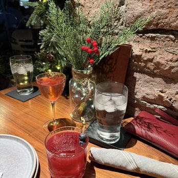 Liquor Pig - Cocktail Bars Near Me - Scottsdale, Arizona