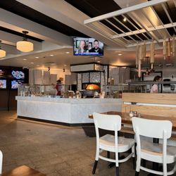 Crispelli's Bakery & Pizzeria