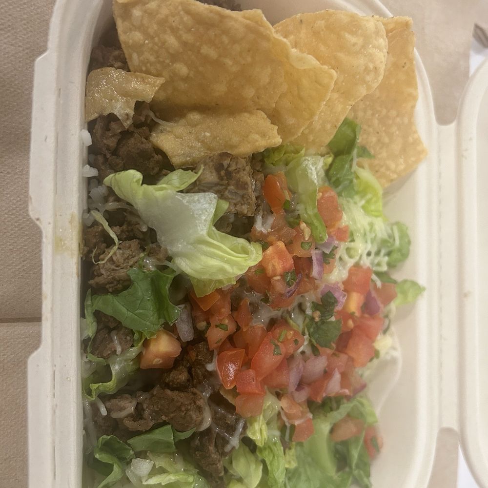 Guzman y Gomez - Steak Burrito Bowl - Mexican Near Me - Des Plaines, Illinois Guzman y Gomez - Steak Burrito Bowl - Mexican Near Me - Des Plaines, Illinois