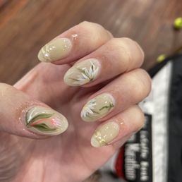 Acrylic manicure with designs Acrylic manicure with designs