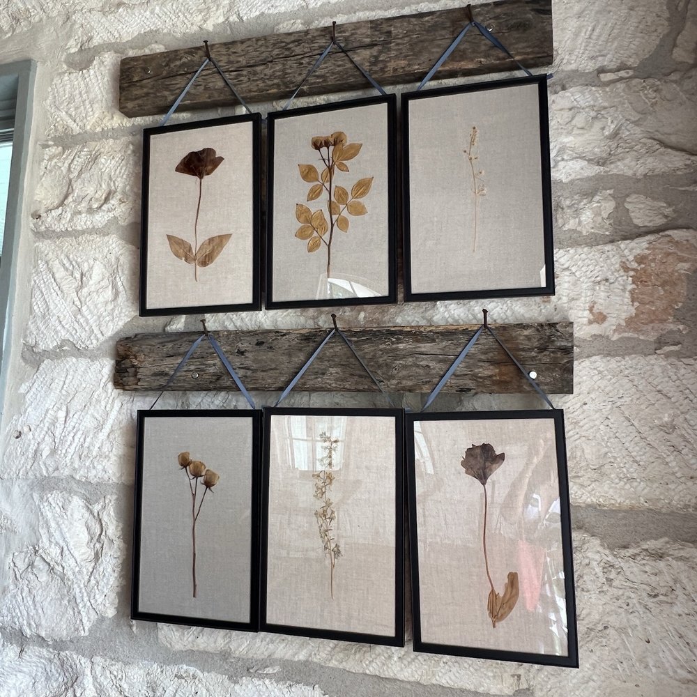 Hill & Vine - Decor - Cocktail Bars Near Me - Fredericksburg, Texas