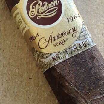 Cigars Vera Cruz Lounge - Padrón - Tobacco Shops Near Me - San Marcos, California