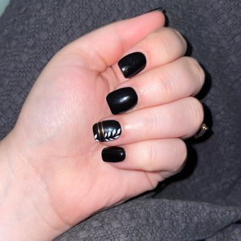 Adore Nail Lounge - Nail Salons Near Me - Austin, Texas