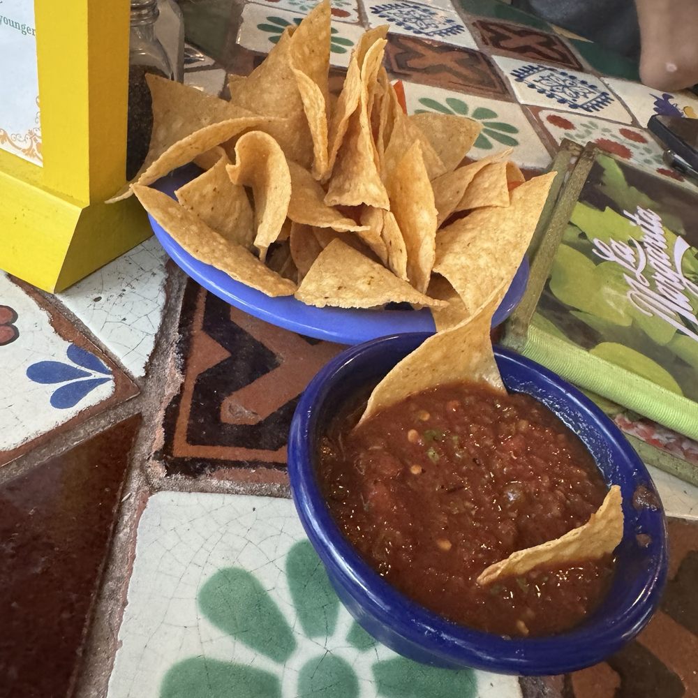 La Margarita - Chips and salsa - Seafood Near Me - San Antonio, Texas La Margarita - Chips and salsa - Seafood Near Me - San Antonio, Texas