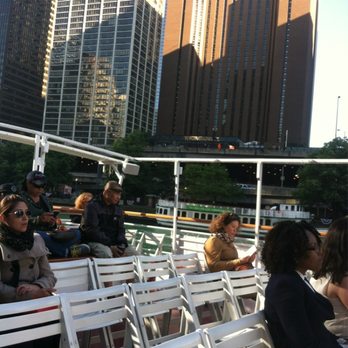 Shoreline Sightseeing - Architectural Tours Near Me - Chicago, Illinois