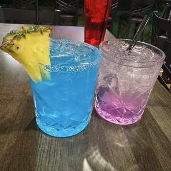 Atwater Street Tacos - Honolulu blue margarita - Mexican Near Me - Monroe, Michigan