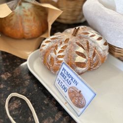 Konrad's Bakery - Pumpkin bread