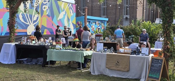 Paradigm Gardens by null