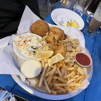 Sam's Chowder House - Captains Platter - Seafood Near Me - Half Moon Bay, California Sam's Chowder House - Captains Platter - Seafood Near Me - Half Moon Bay, California