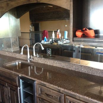 Custom Glass - Windshield Installation & Repair Near Me - Conway, Arkansas Custom Glass - Windshield Installation & Repair Near Me - Conway, Arkansas